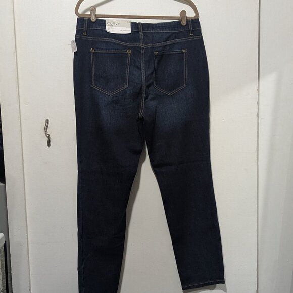 Liz Claiborne Dark Blue Denim Women's Curvy Fit Skinny Leg Jeans - Picture 4 of 4